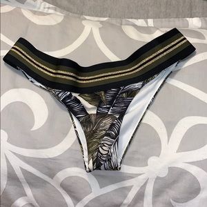 Palm Leaf Bottoms